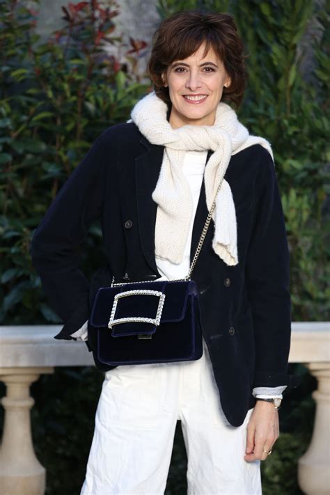 ines de la fressange chanel